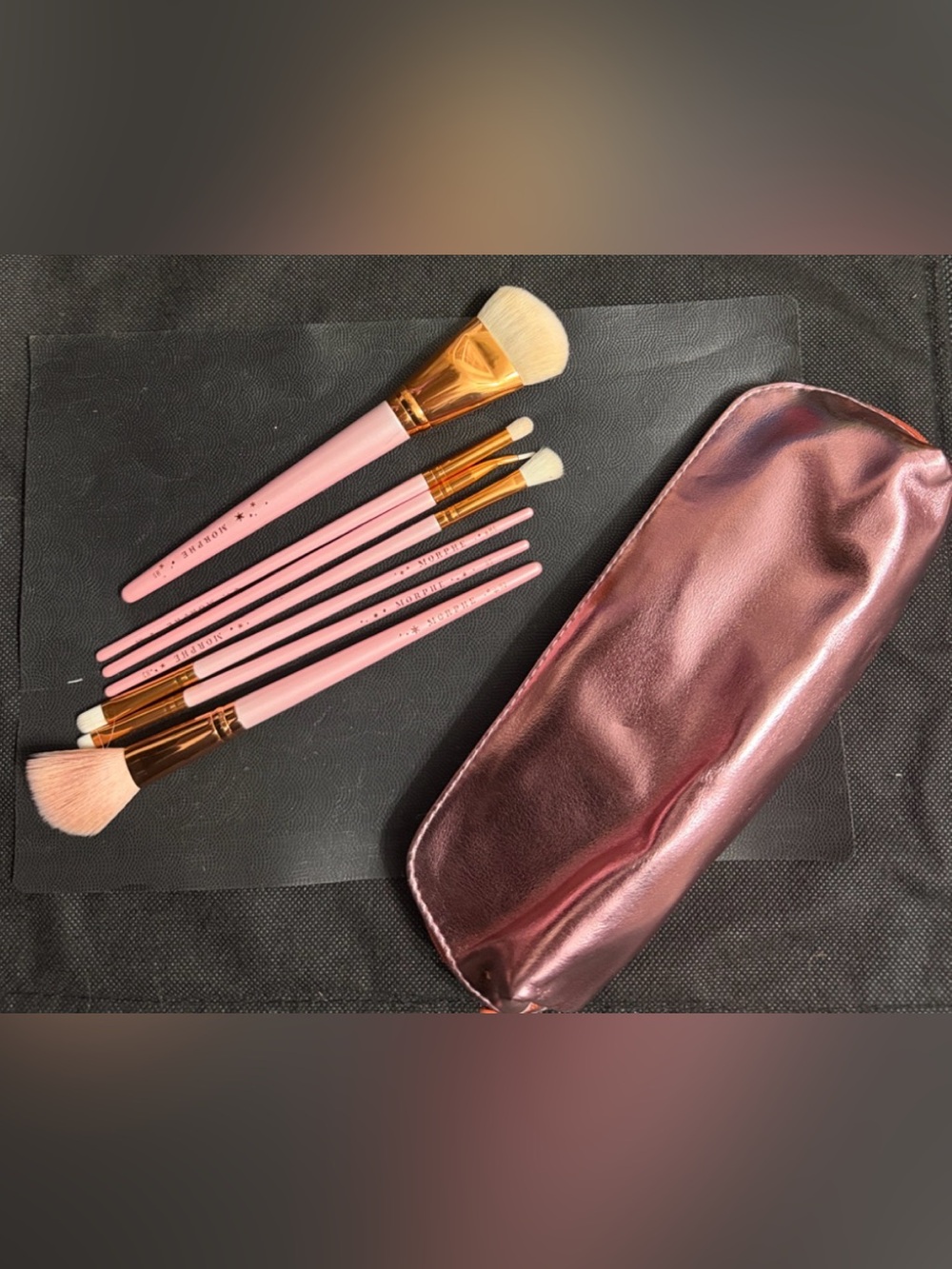 Morphe Miscellaneous cosmetic brushes with matching pink bag- New, never used